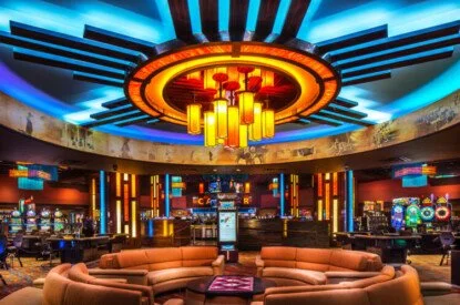 Spielatmosphäre im Casino